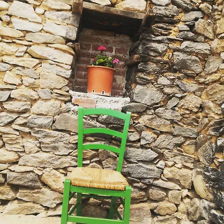 Olive Tree's House Holiday home *