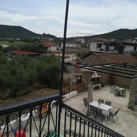 Olive Tree's House Holiday home Elaiokhorion
