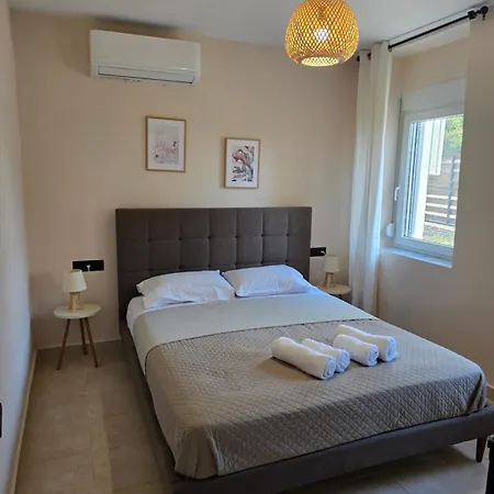 Olive Tree's House Holiday home
