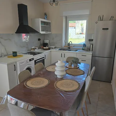 Olive Tree's House Holiday home
