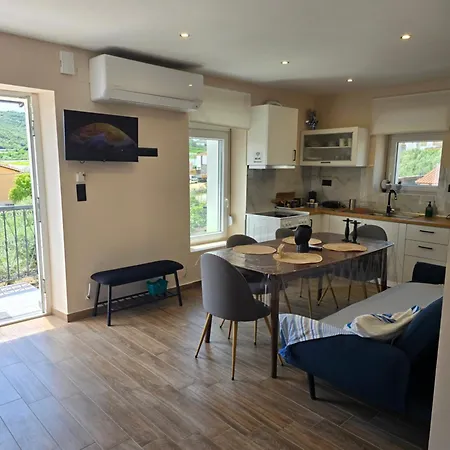 بيت للعطل Olive Tree's House Elaiokhorion