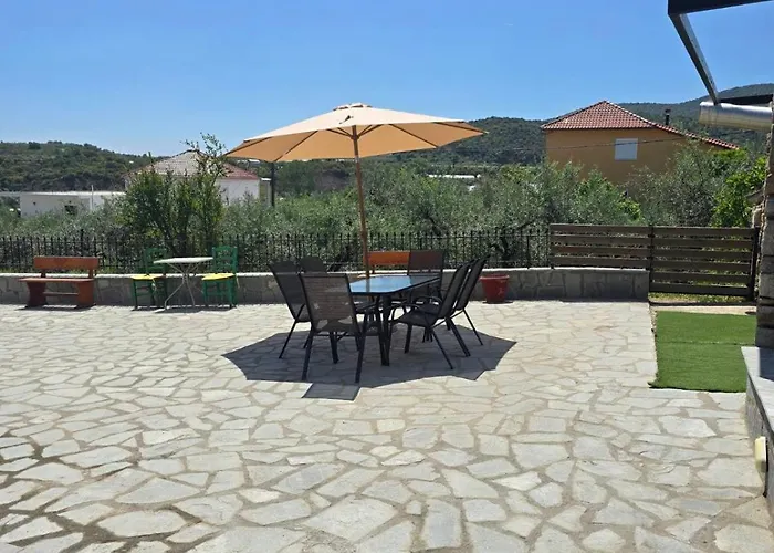 Olive Tree's House Elaiokhorion