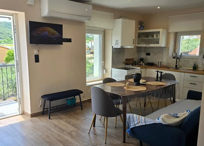 بيت للعطل Olive Tree's House Elaiokhorion