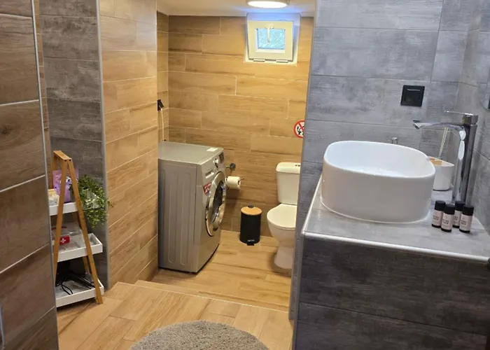 Olive Tree's House بيت للعطل *